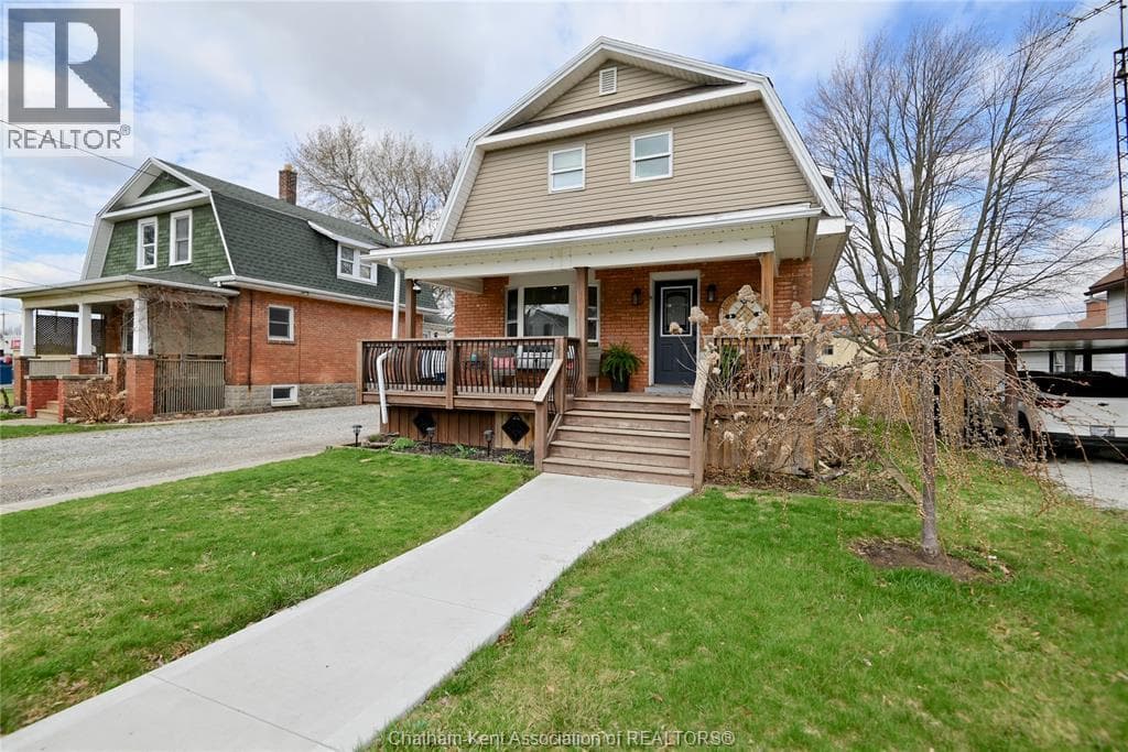 8 Ebenezer STREET East photo 2