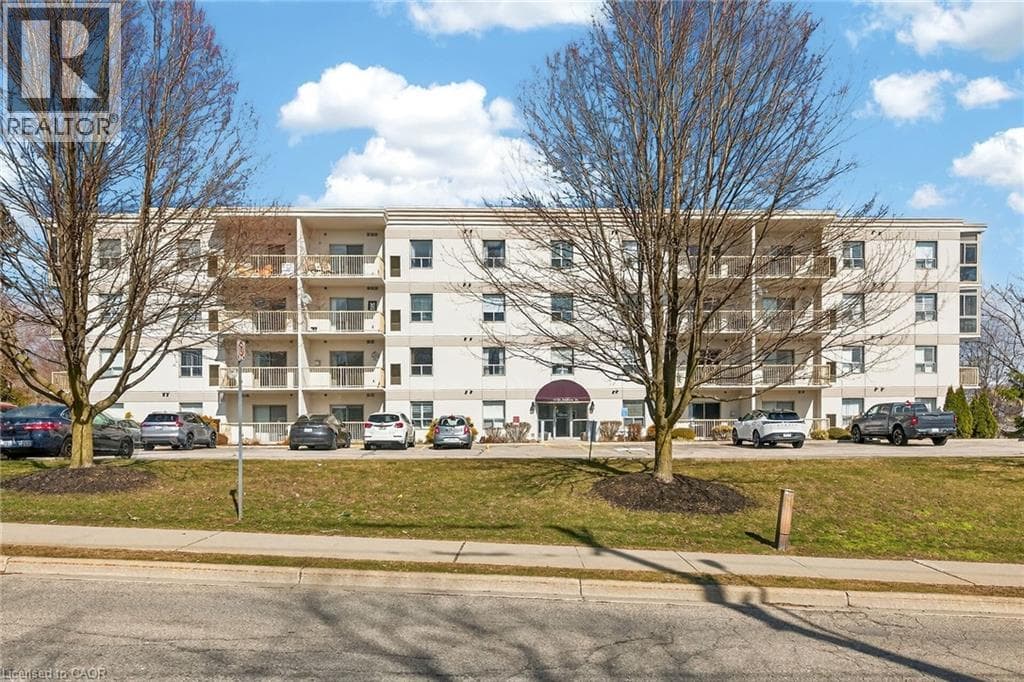 12 ST ANDREW Street Unit# 205 photo 5