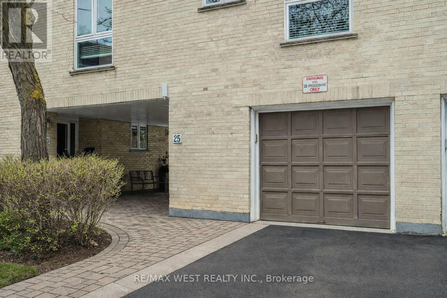 2 bed 2 bath single family at 25 PROUDBANK MILLWAY — $650,000