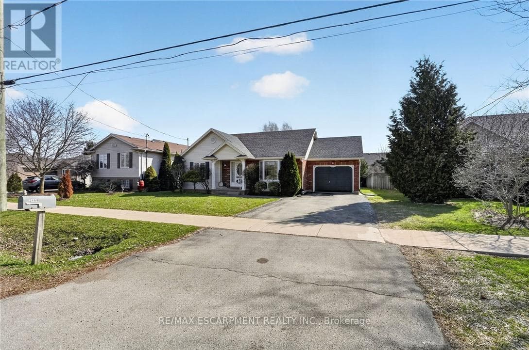 2469 SHURIE ROAD photo 2