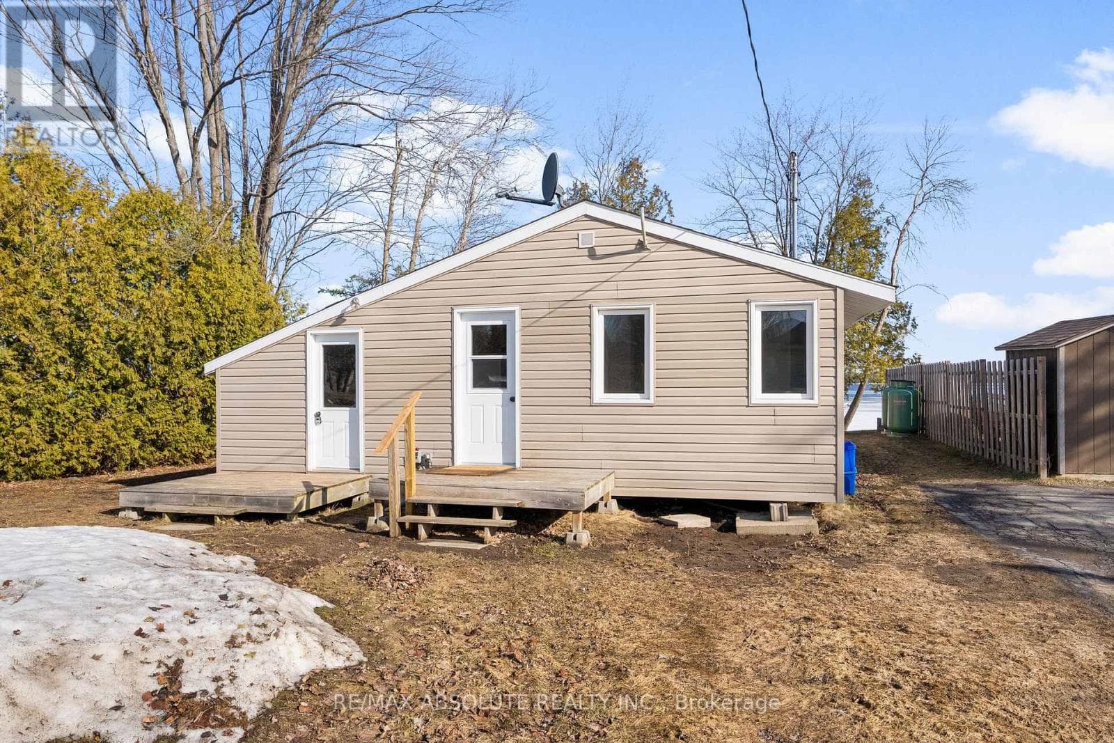 3 bed 1 bath single family at 33 B OAKDALE LANE — $469,900
