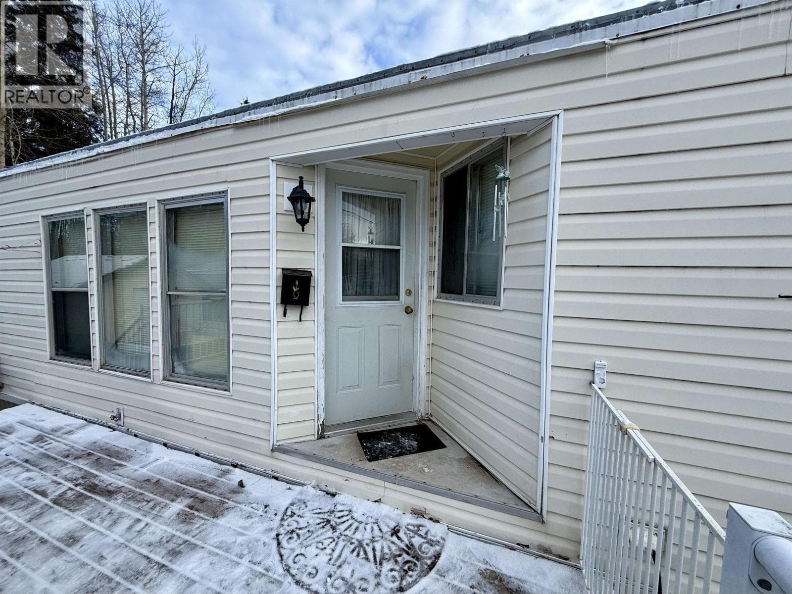 2 bed 1 bath single family at 79 1000 INVERNESS ROAD — $84,900