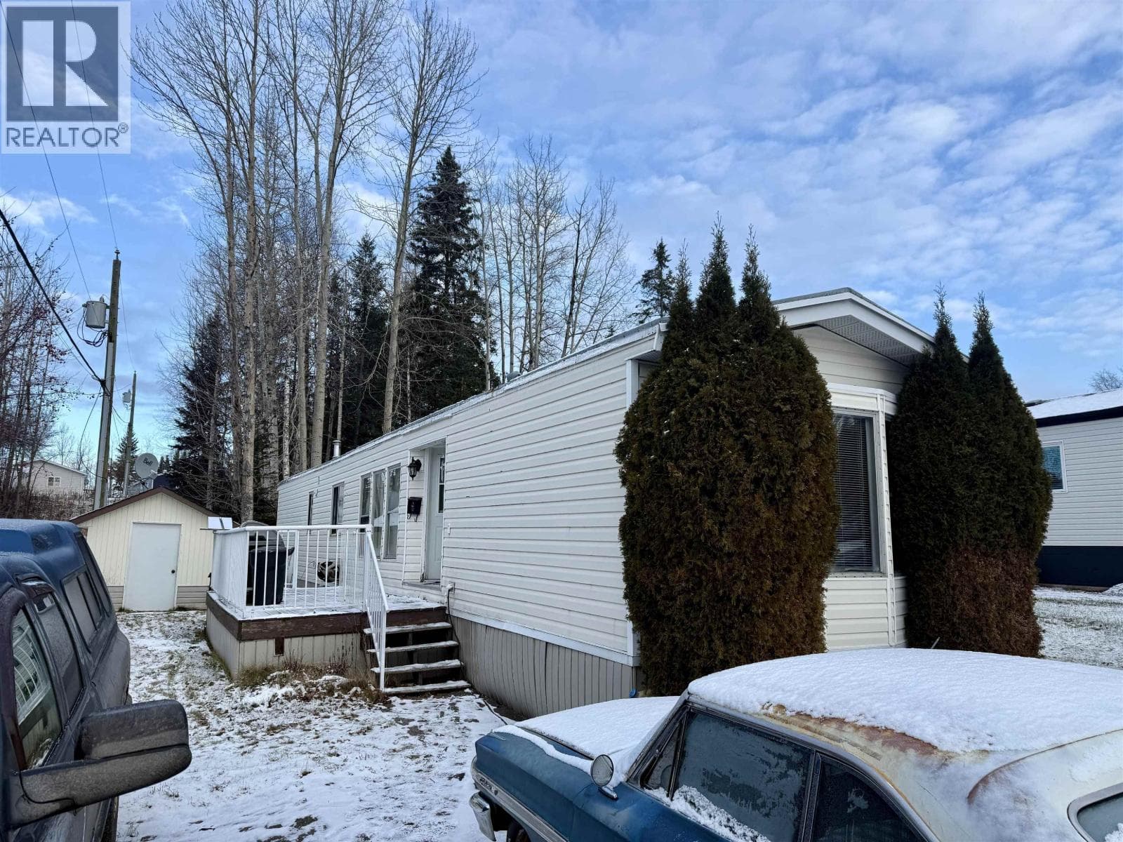 79 1000 INVERNESS ROAD photo 4