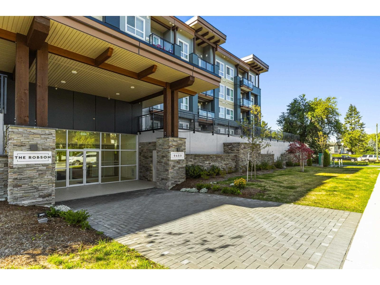 214 9450 ROBSON STREET, Chilliwack Proper West photo 3