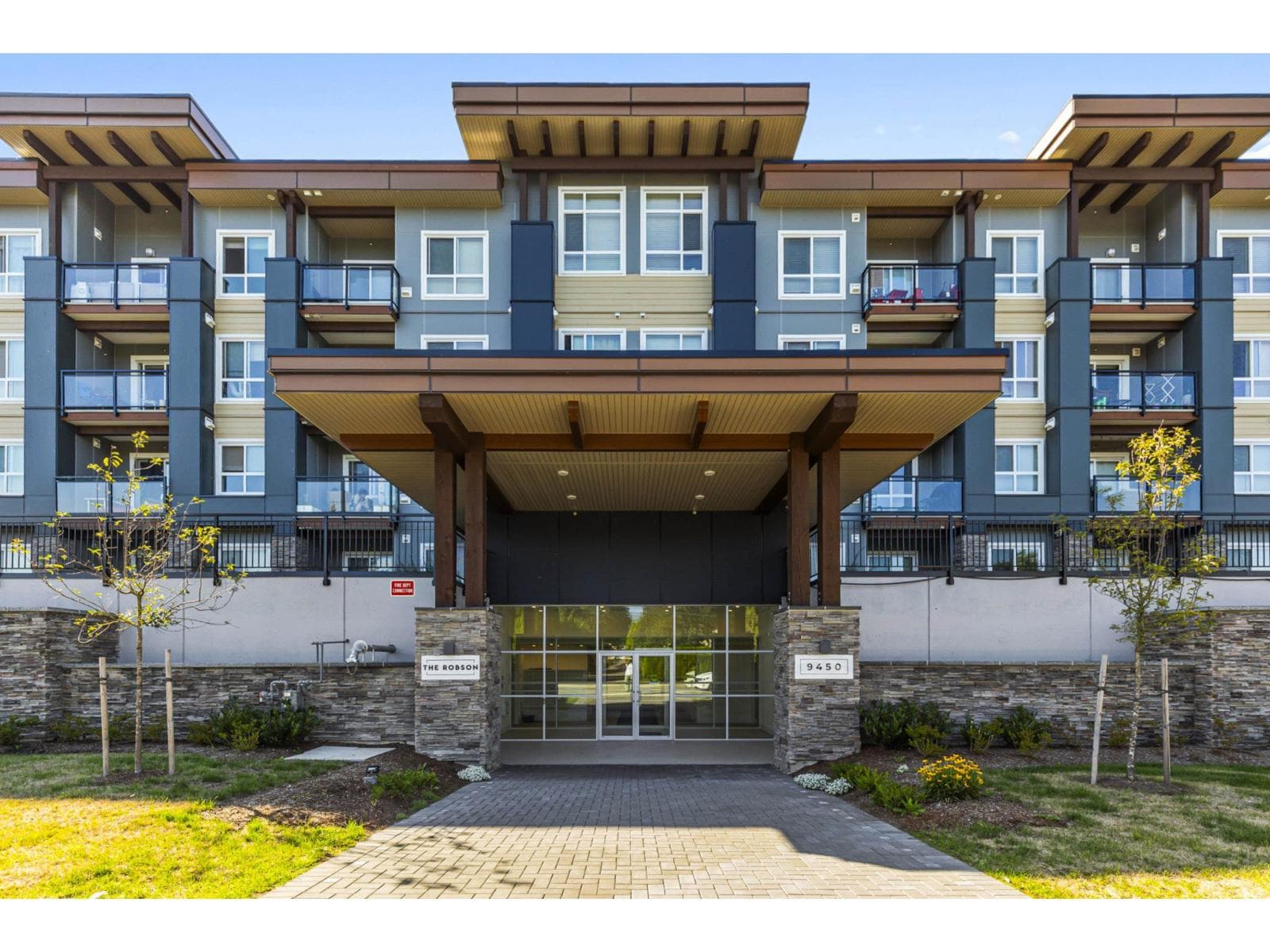 214 9450 ROBSON STREET, Chilliwack Proper West photo 2