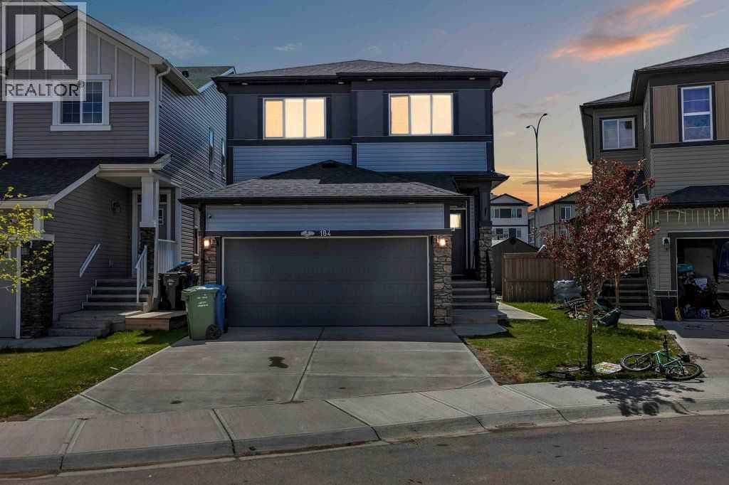 5 bed 4 bath single family at 184 Cornerbrook Common NE — $784,800