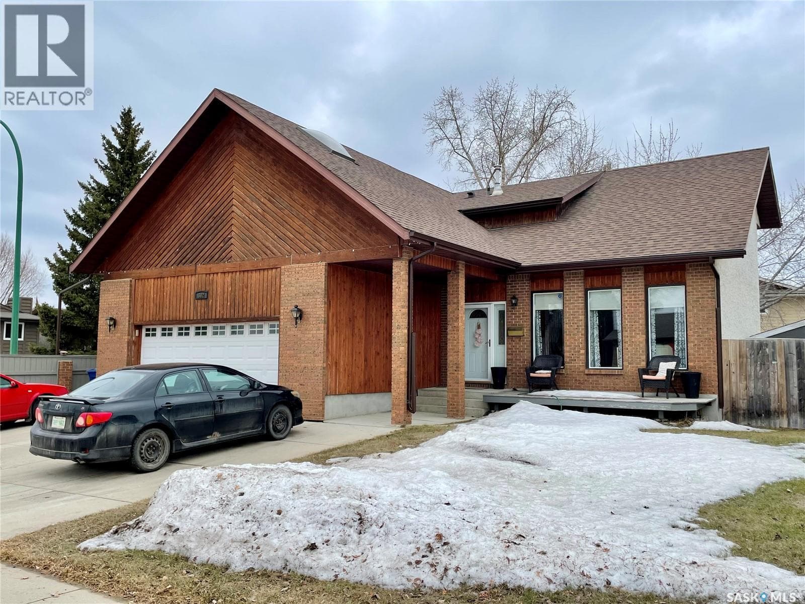 302 Nokomis PLACE