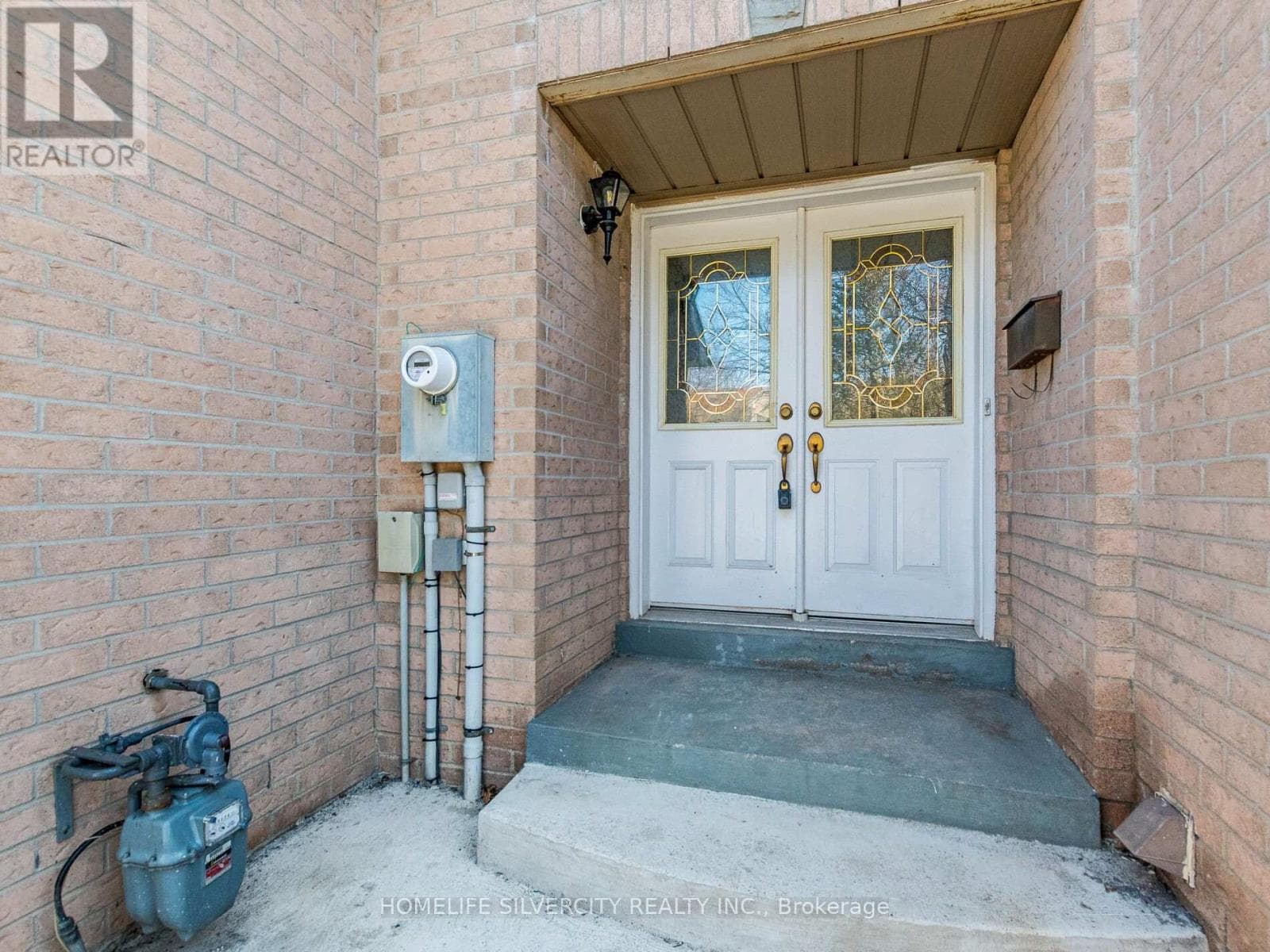 110 RICHWOOD CRESCENT photo 5