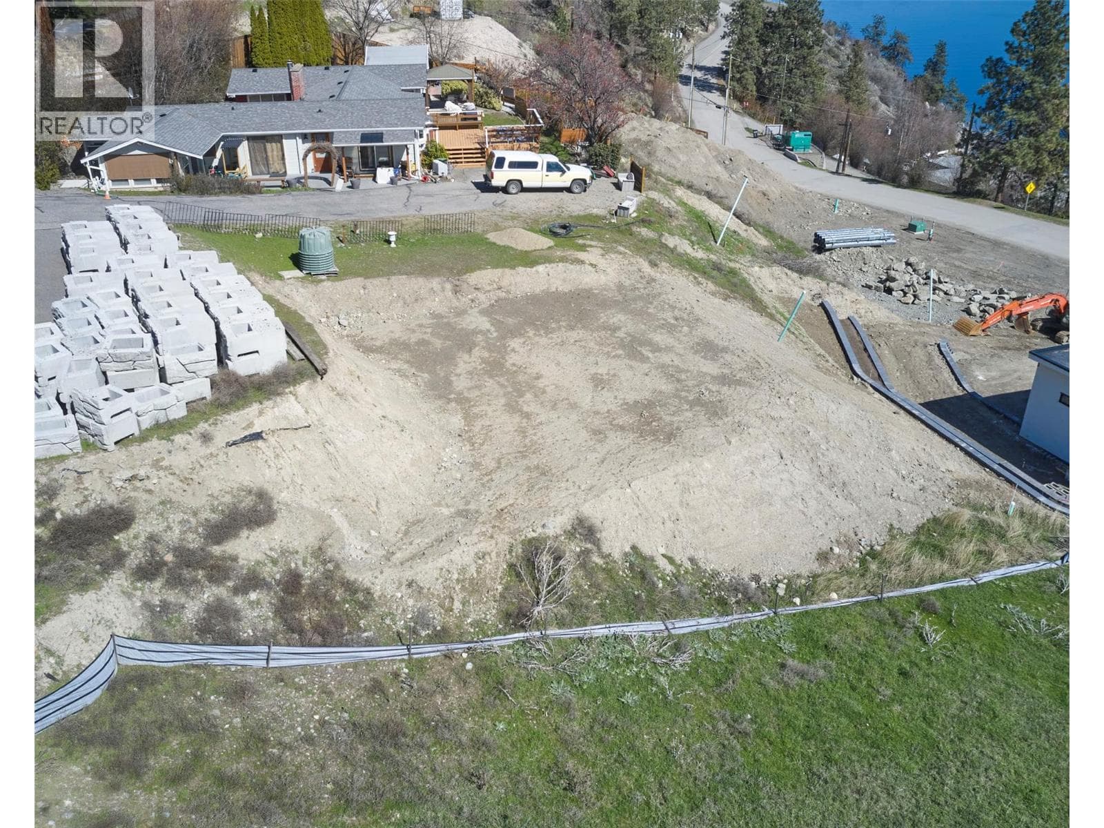 8841 Adventure Bay Road photo 3
