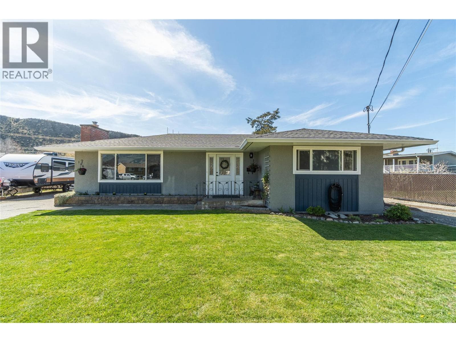 3 bed 2 bath single family at 146 Curlew Place — $719,000