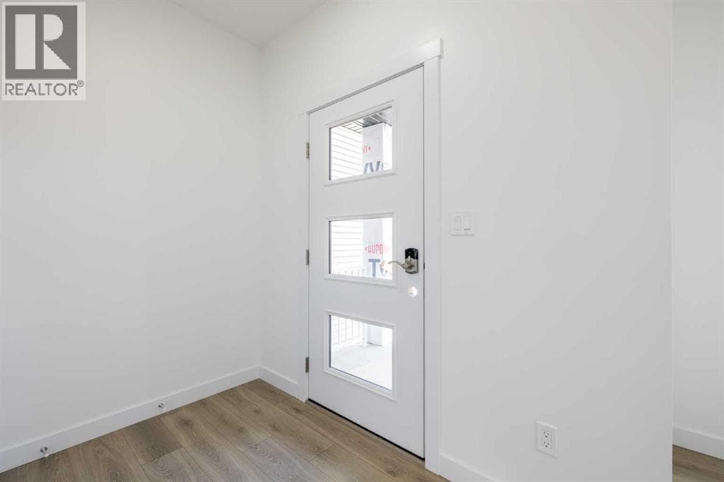 136 Heartland Street photo 2