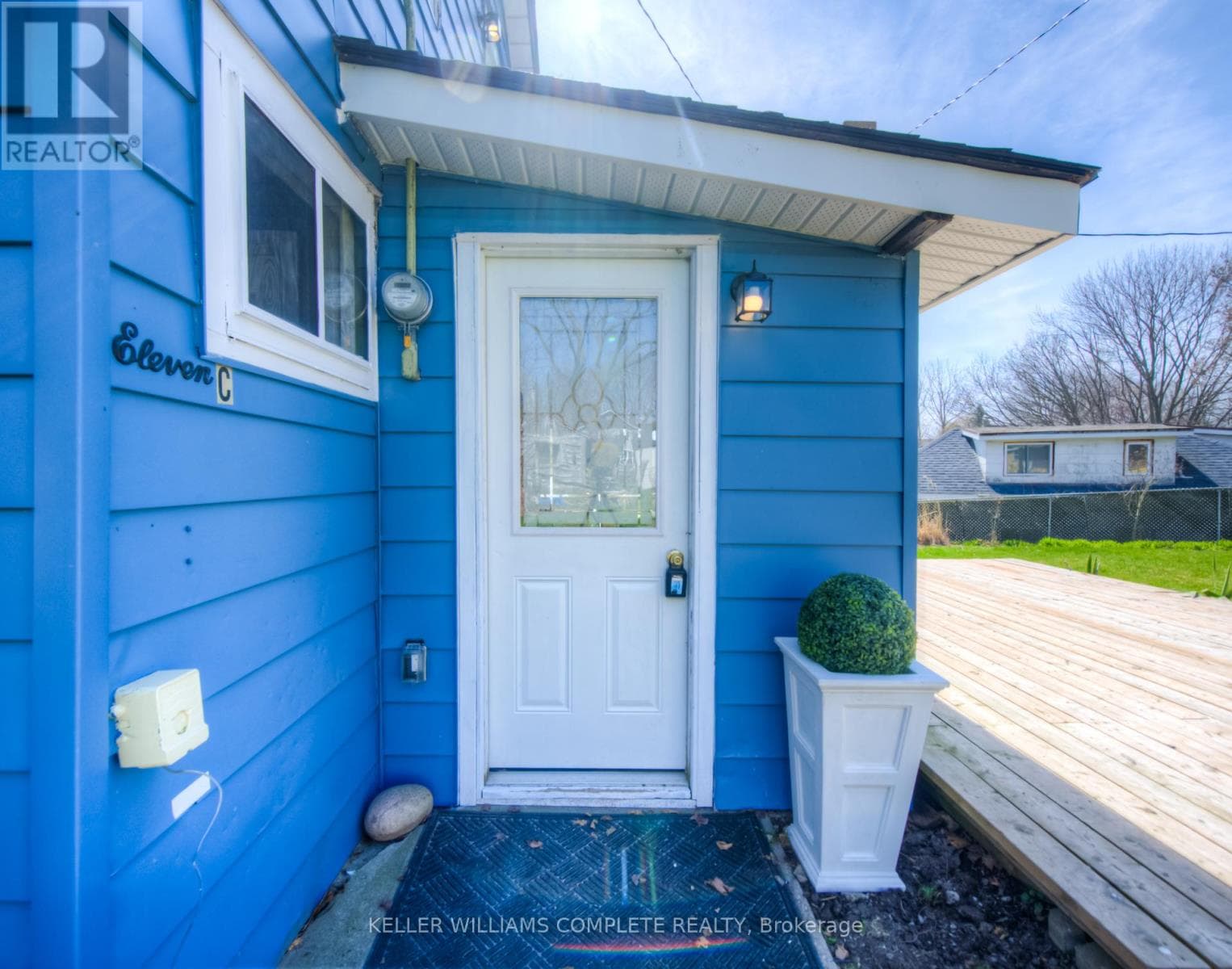 11C GLENWOOD STREET photo 4