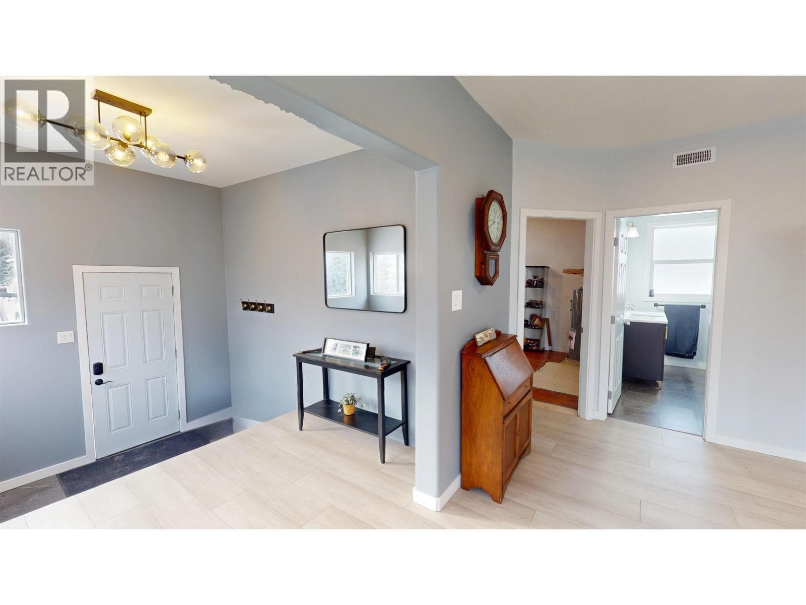 2107 RAWLINGS ROAD photo 4