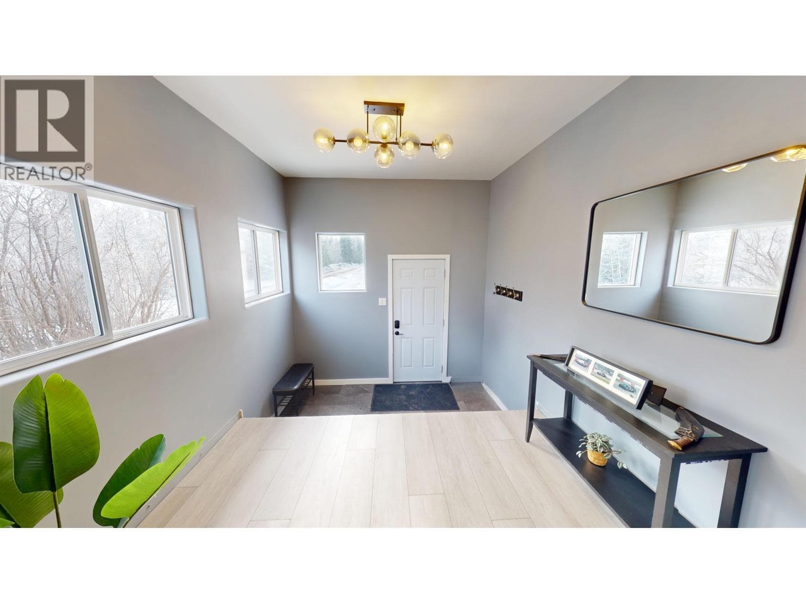 2107 RAWLINGS ROAD photo 2