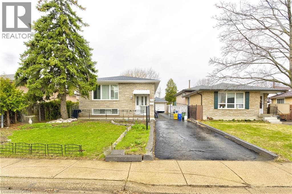 6 bed 2 bath single family at 78 MARKSON Crescent — $890,000