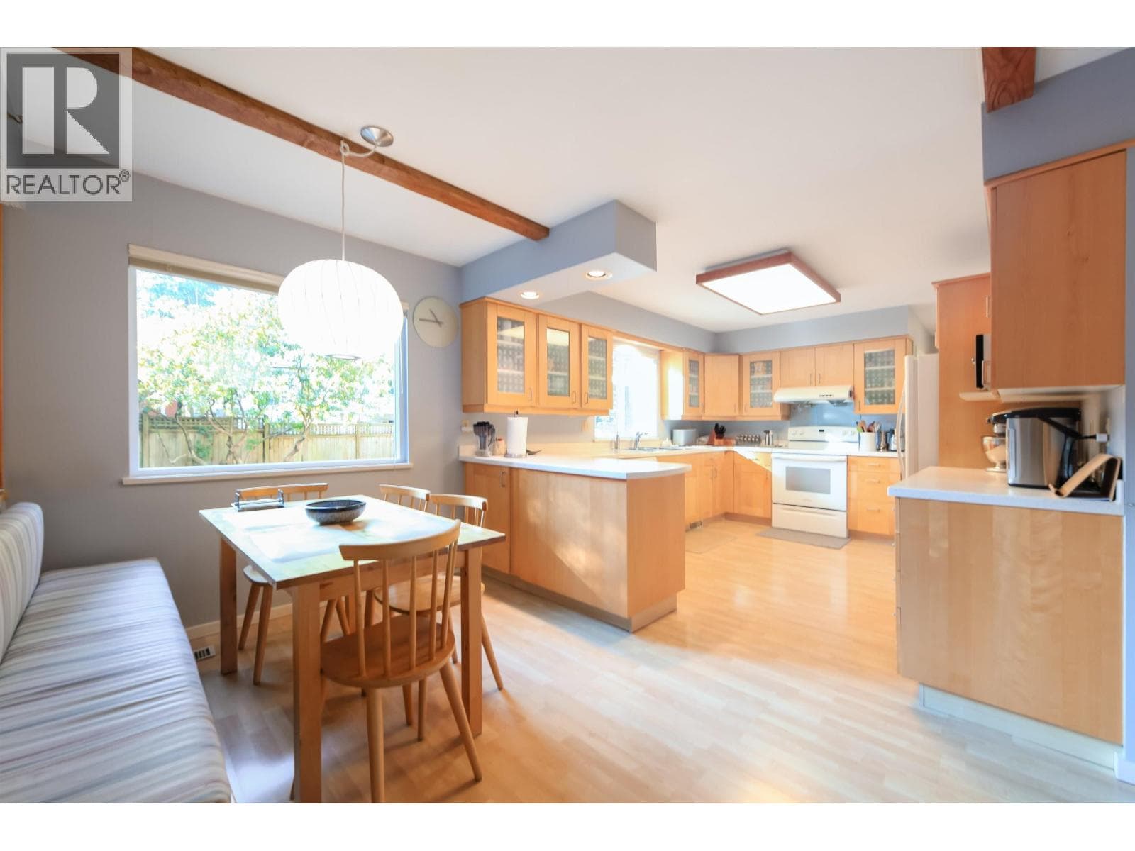 6415 BUCKINGHAM DRIVE photo 4