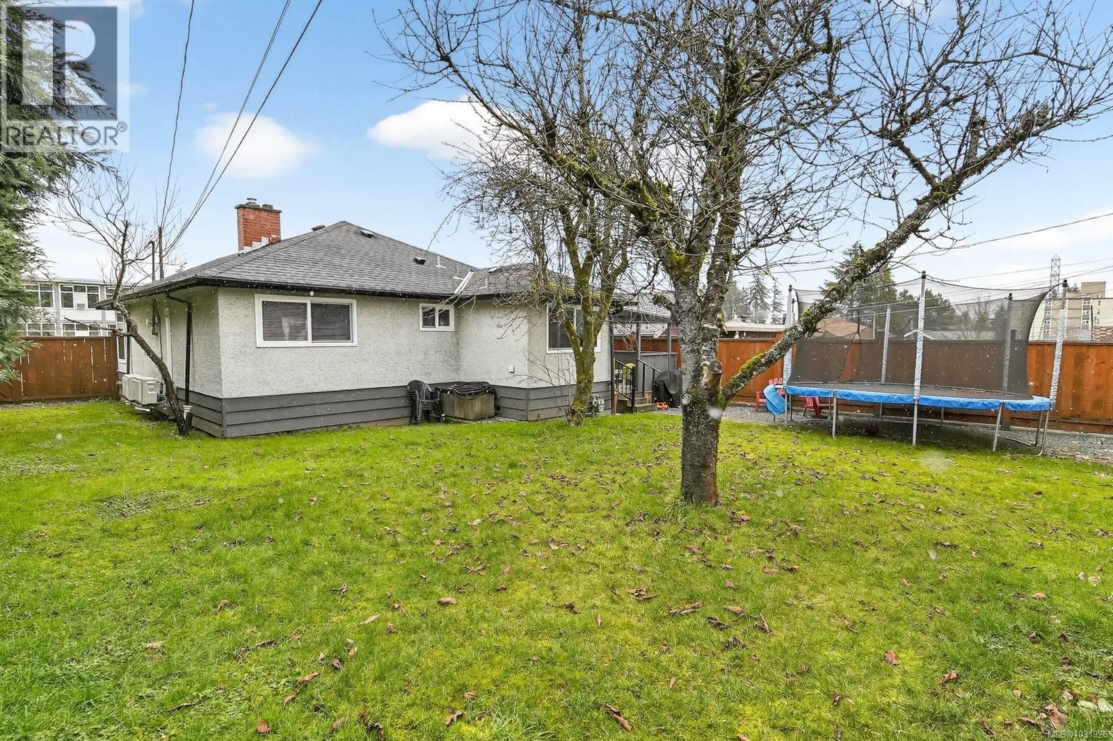 4029 8th Ave photo 3