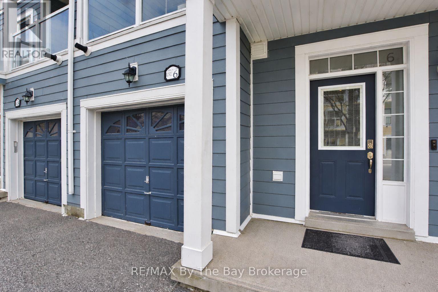 6 - 15 30TH STREET N photo 4