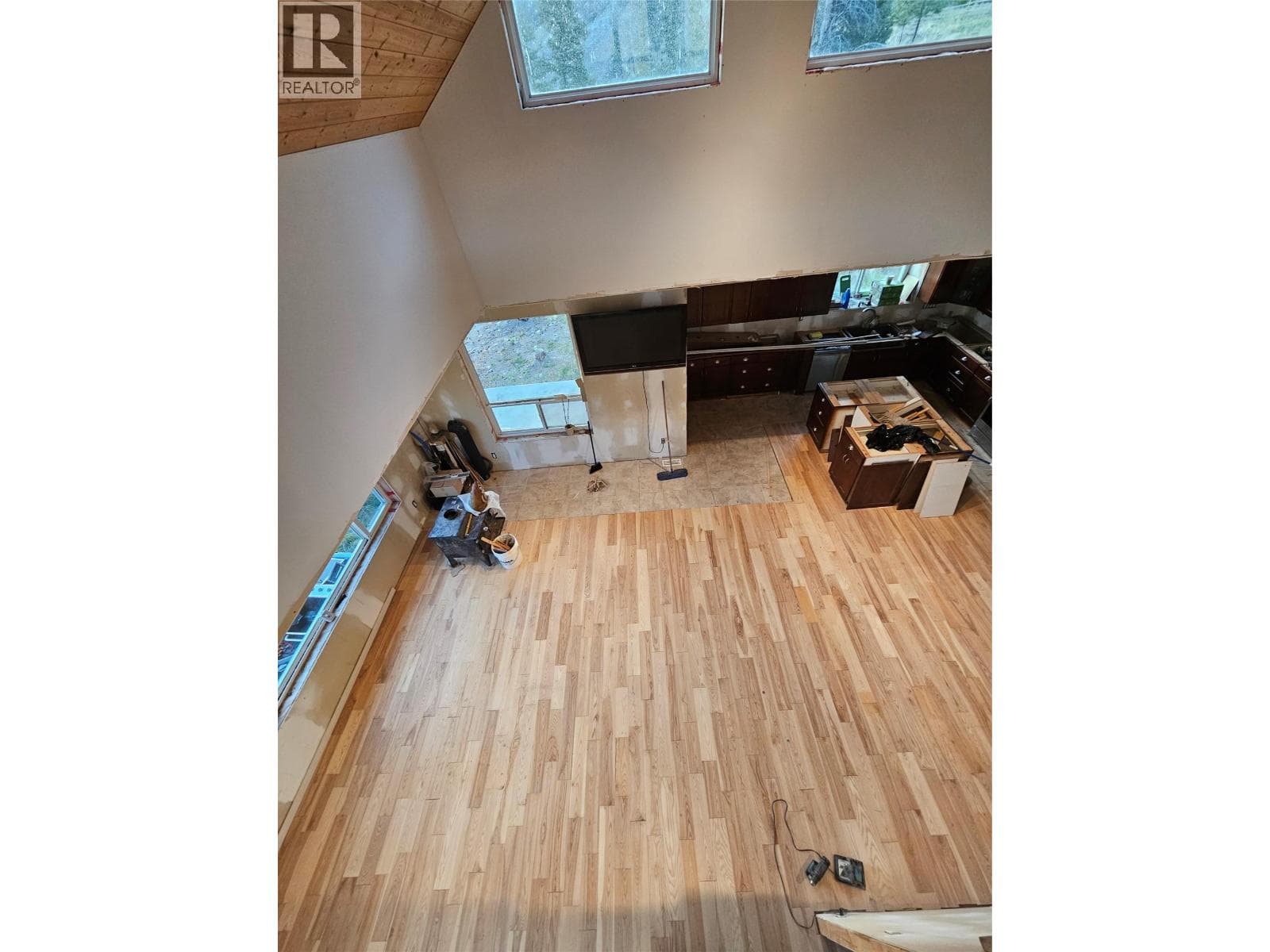 1600 Loon Lake Road photo 3