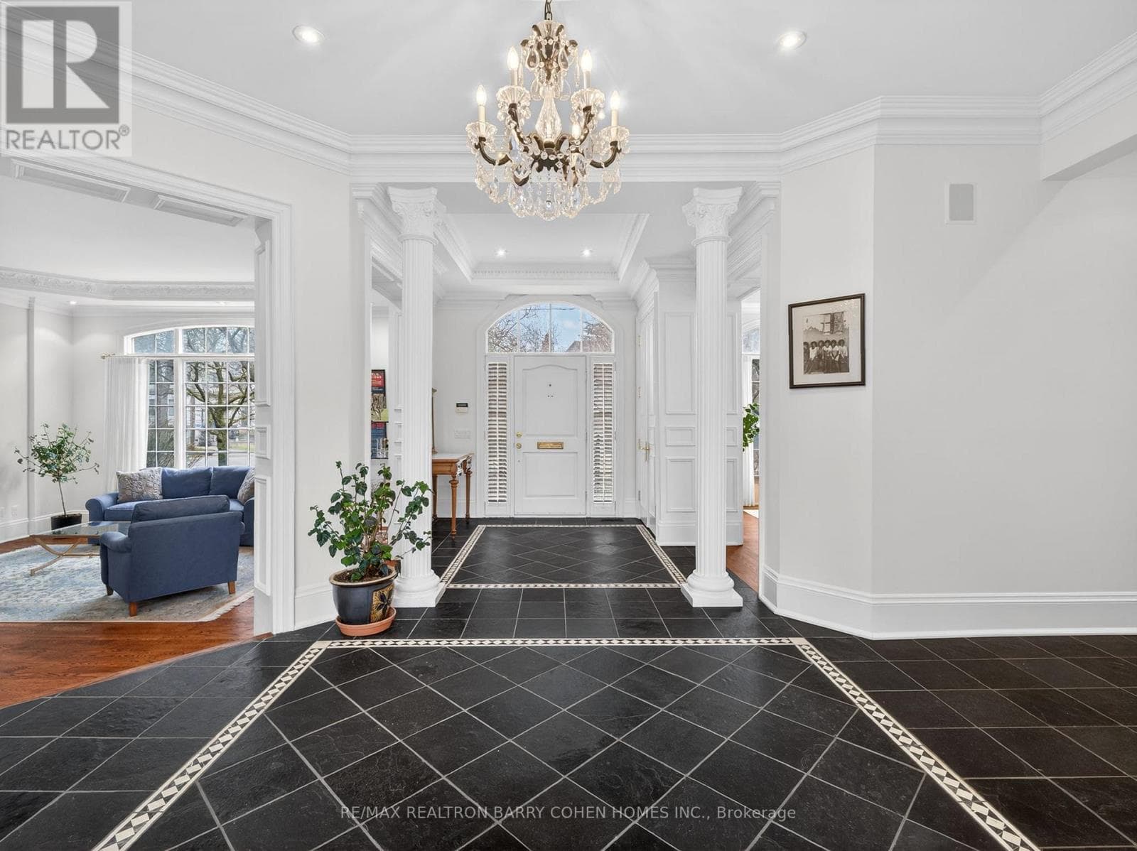 17 BAYVIEW RIDGE photo 4