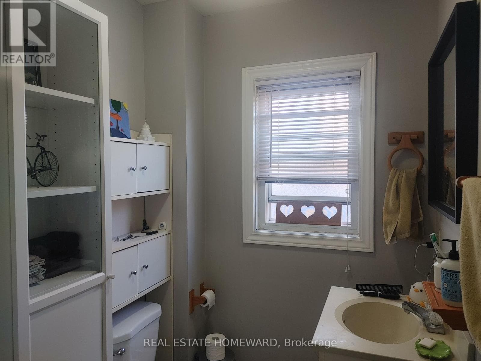 1191 WOODBINE AVENUE photo 4