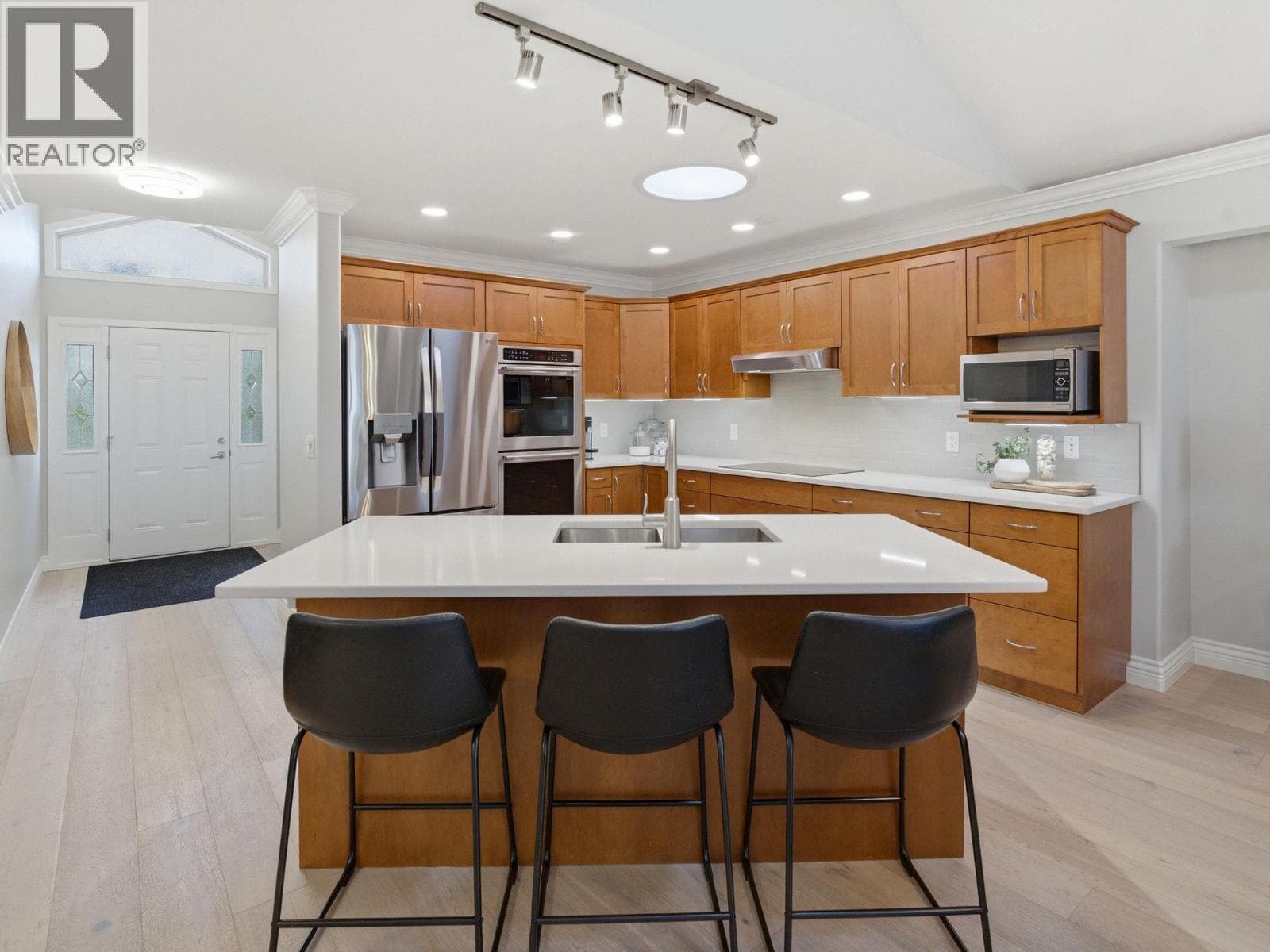 2100 Boucherie Road Unit# 8 photo 2