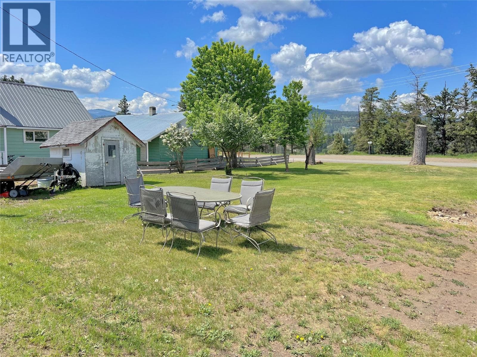 278 BILLITER Avenue photo 4