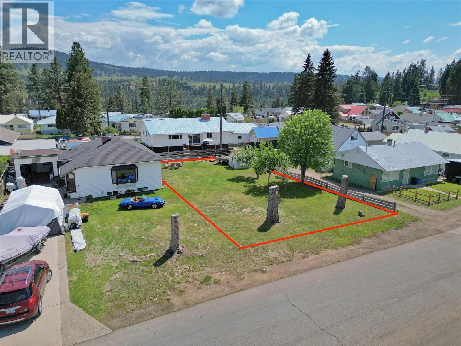 vacant land at 278 BILLITER Avenue — $138,000