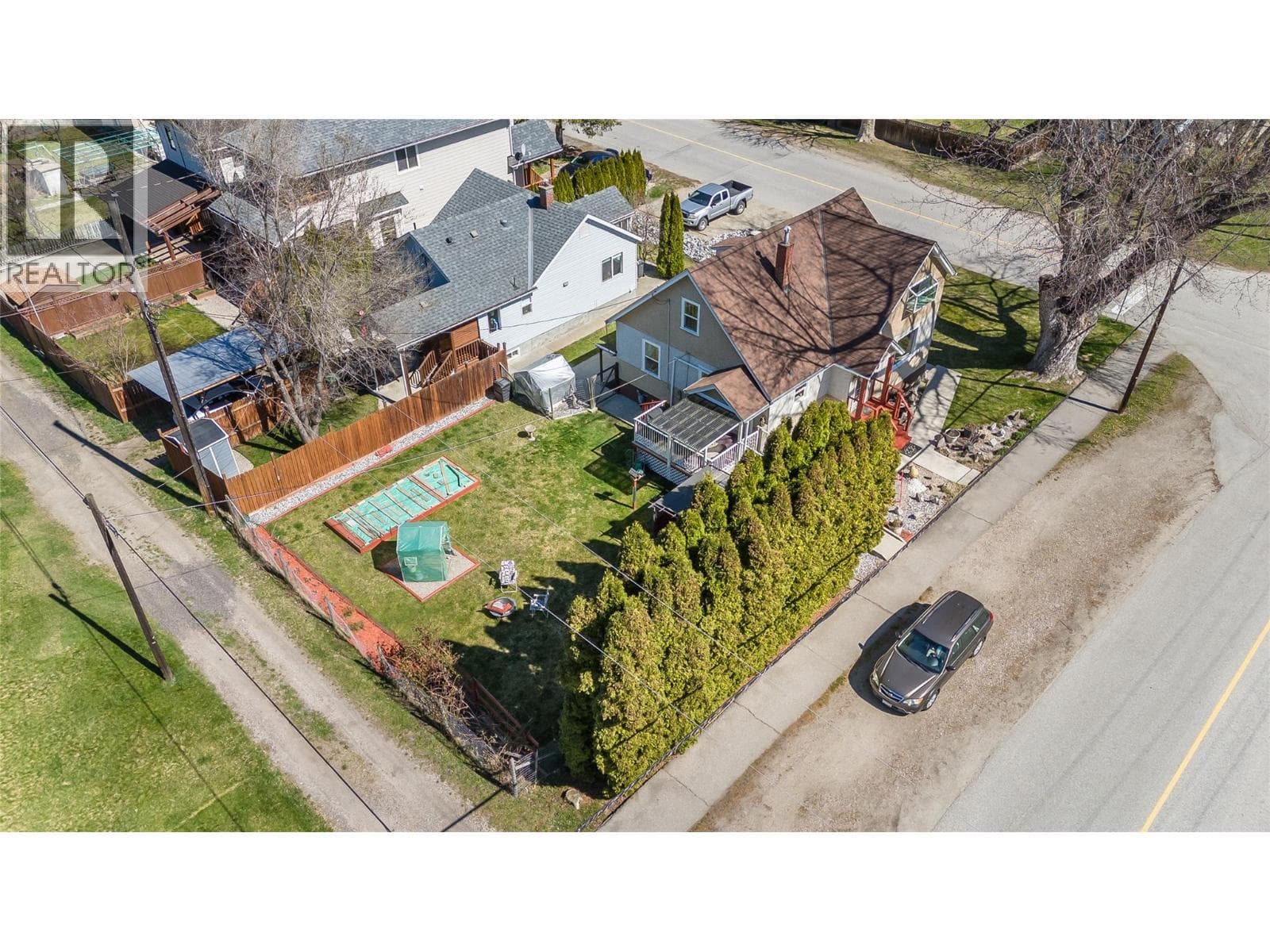 701 4th Street photo 2