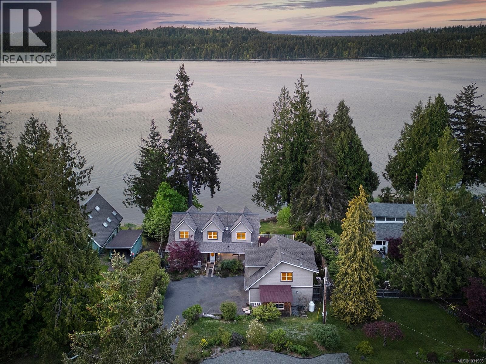 3 bed 6 bath single family at 7820 Ships Point Rd — $1,675,000