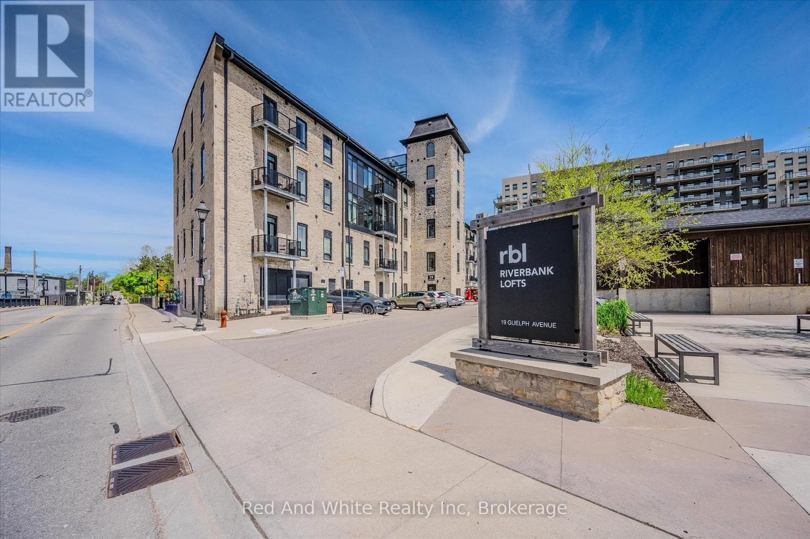 308 - 19 GUELPH AVENUE photo 5
