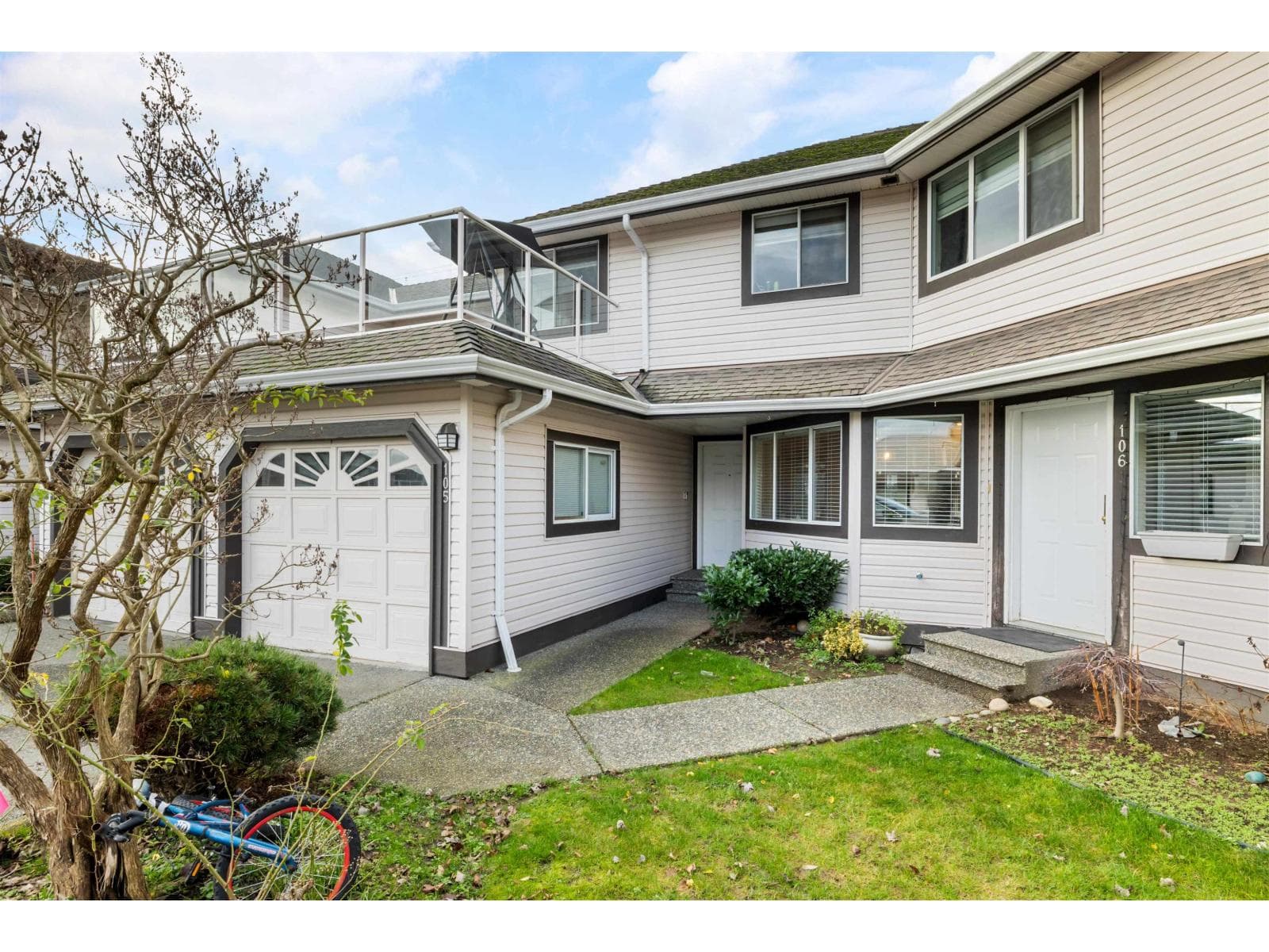 105 3080 TOWNLINE ROAD photo 2