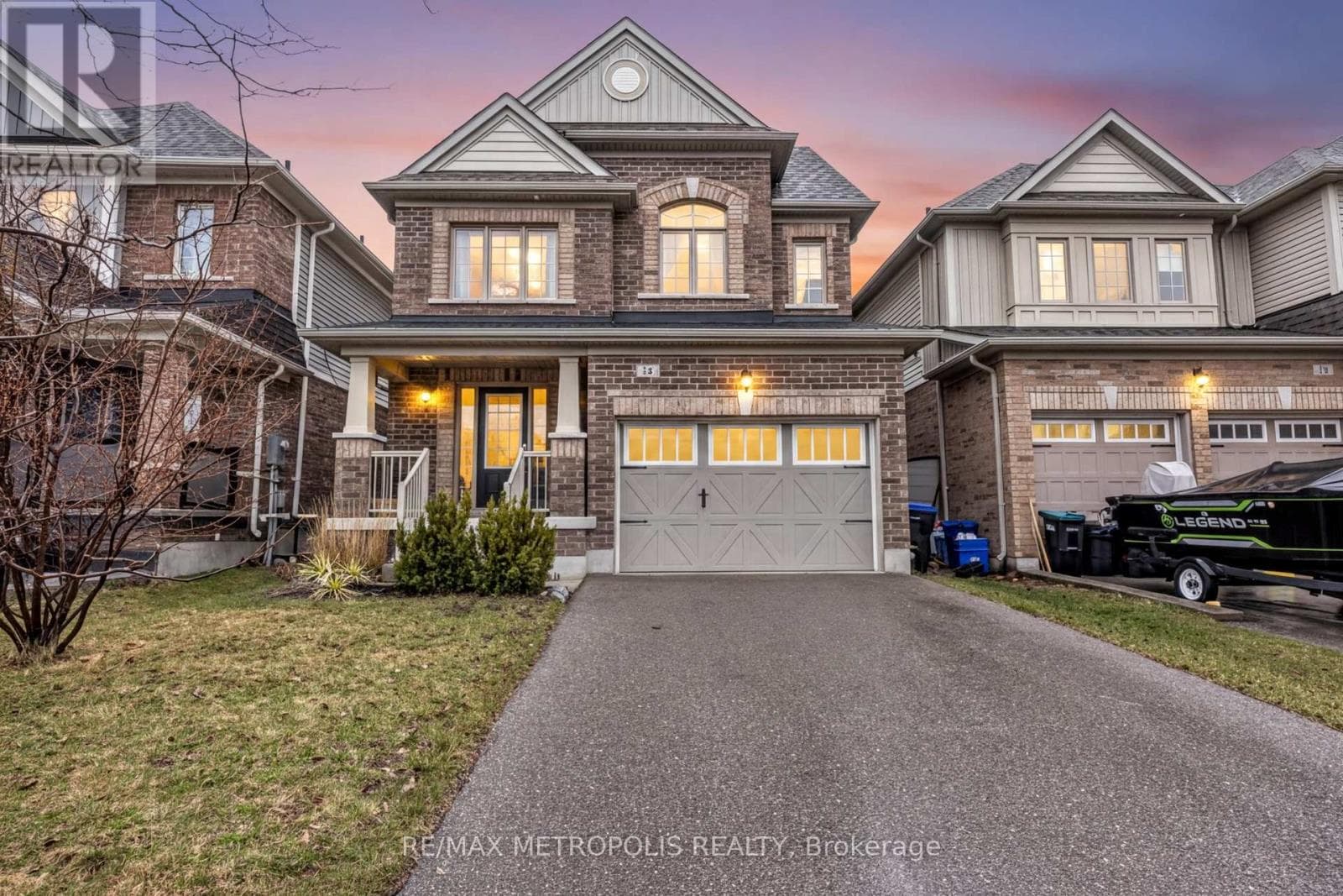 3 bed 3 bath single family at 16 TREETOPS BOULEVARD — $822,999