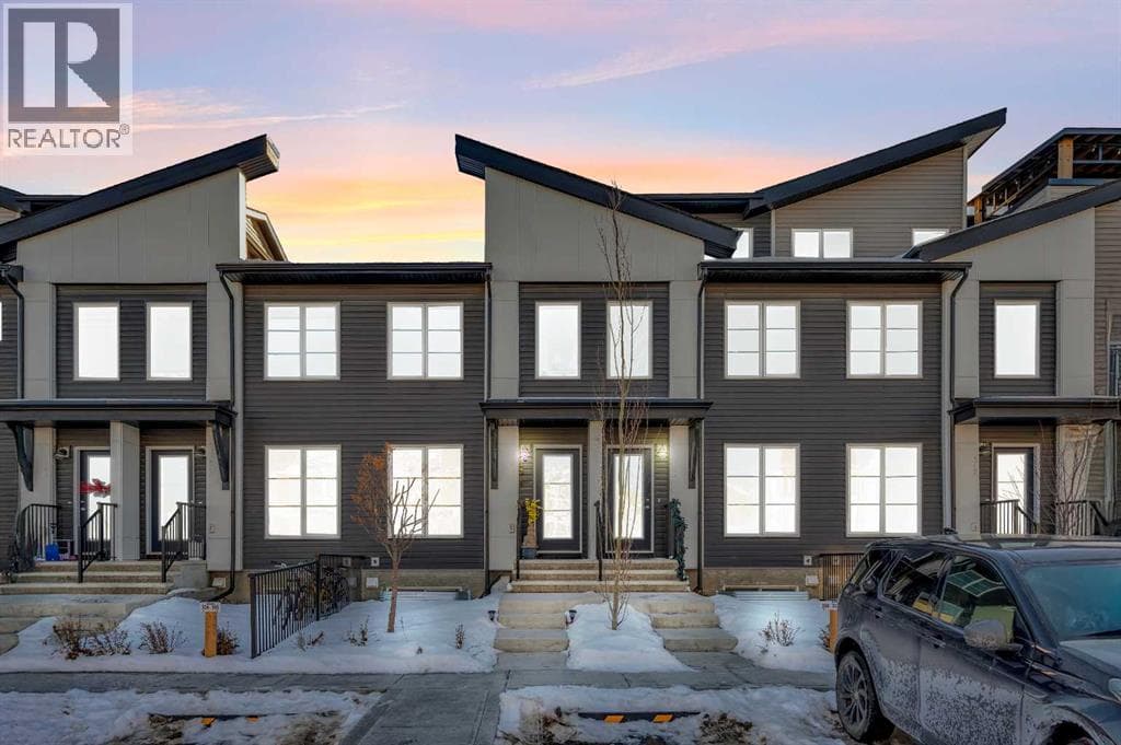 2 bed 3 bath single family at 304, 474 Seton Circle SE — $393,900