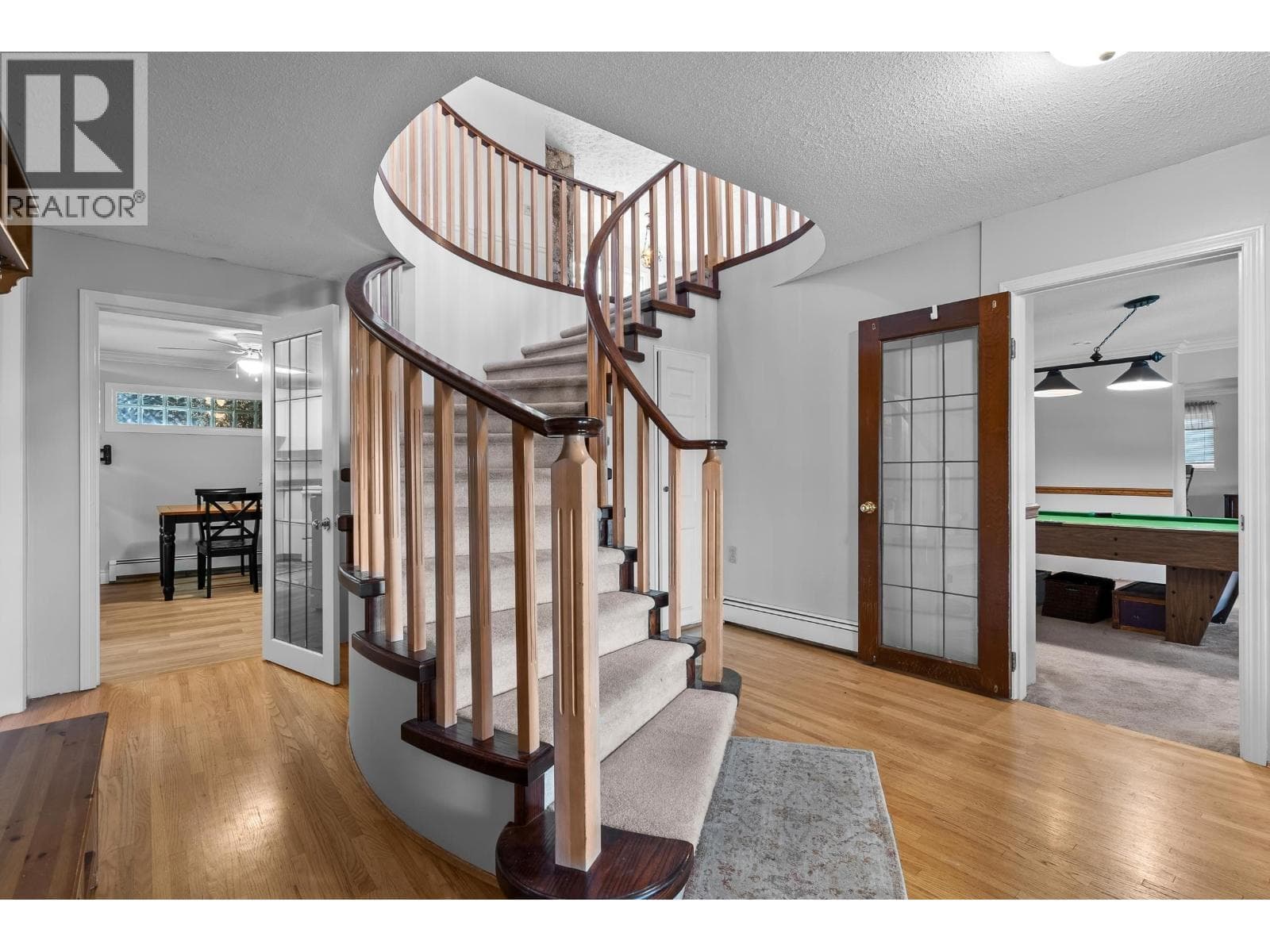 83 WOODLAND DRIVE photo 3