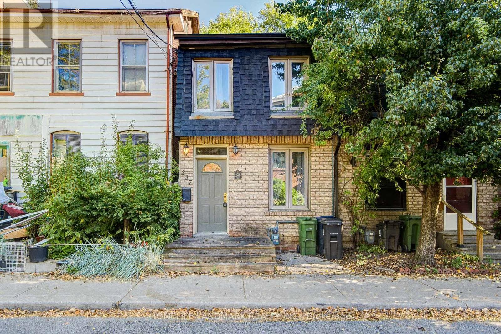 237 ONTARIO STREET photo 2