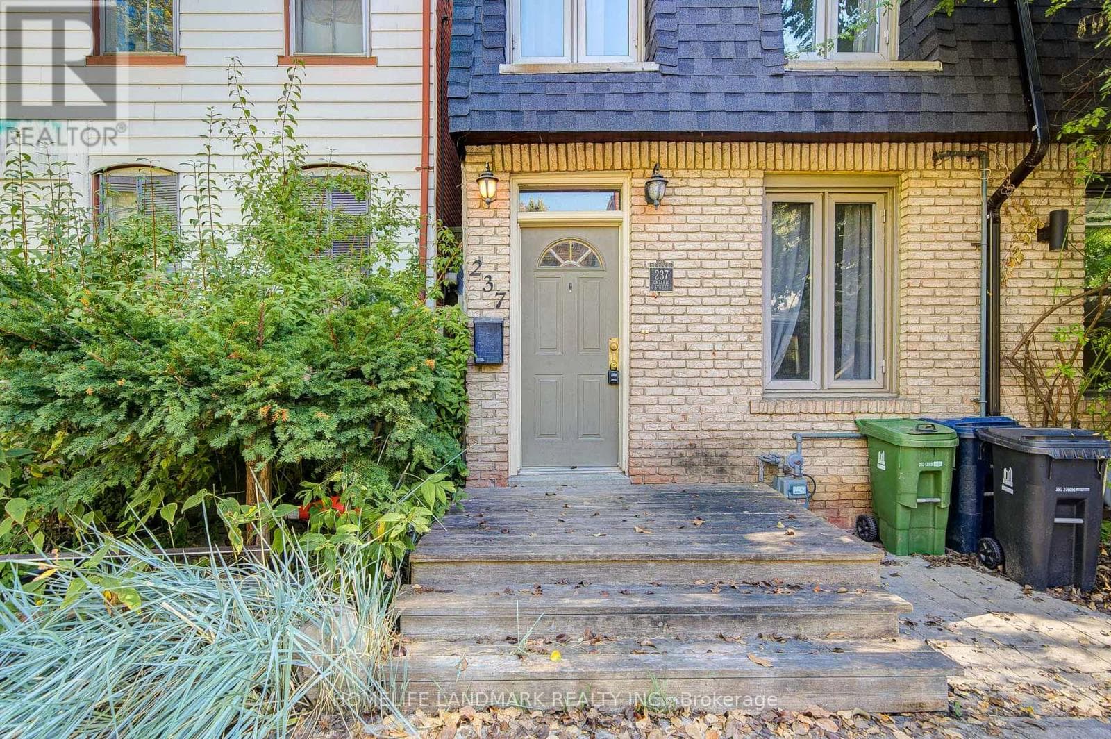 237 ONTARIO STREET photo 4
