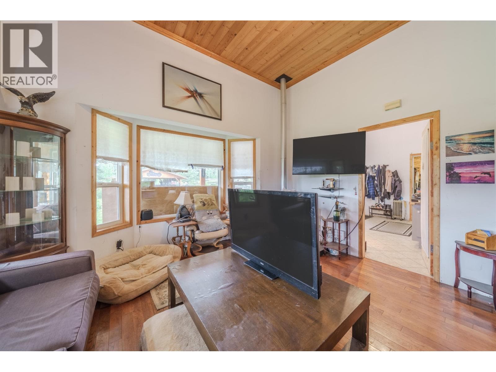 7478 BURGESS ROAD photo 5