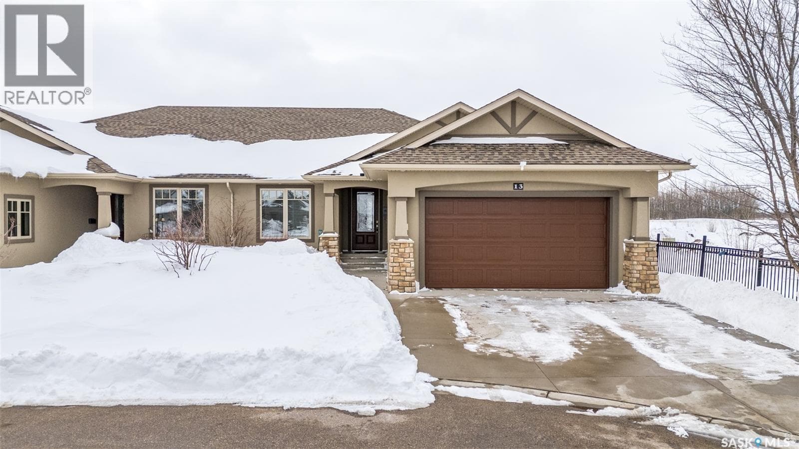 4 bed 3 bath single family at 13 2805 Lakeview DRIVE — $589,900