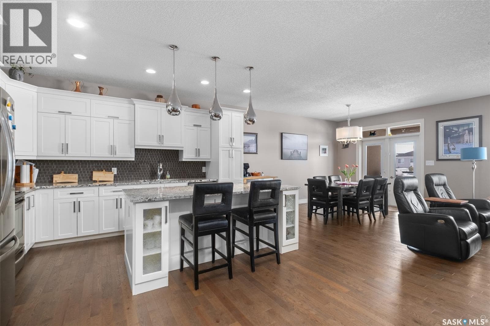 13 2805 Lakeview DRIVE photo 3