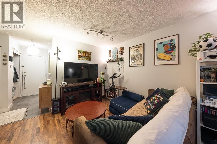 1 bed 1 bath single family at 209 1345 COMOX STREET — $499,000