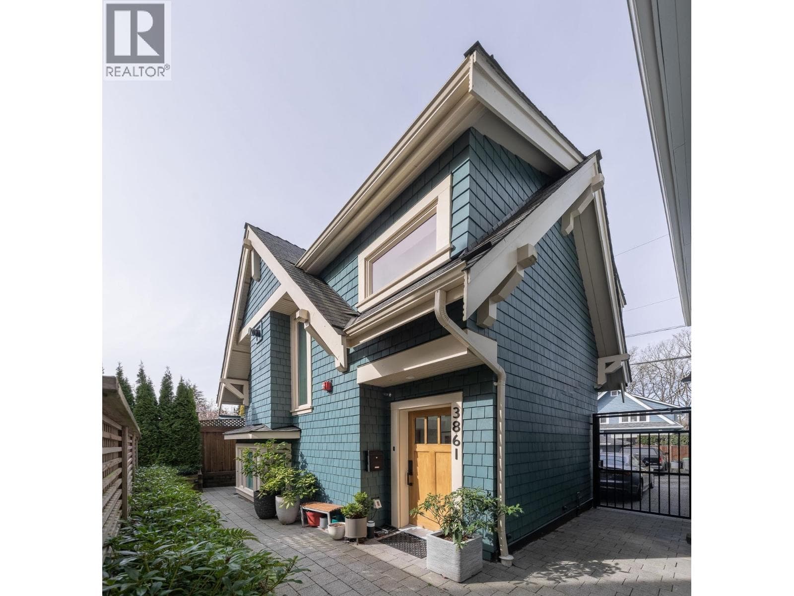 3861 WILLOW STREET photo 4