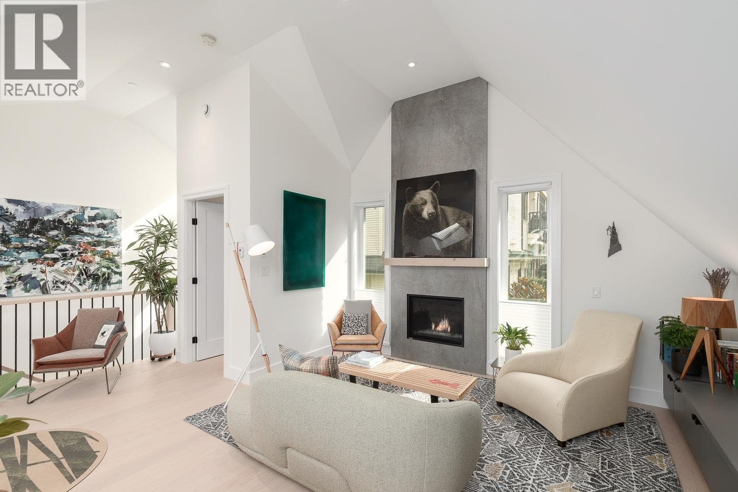 3861 WILLOW STREET photo 2