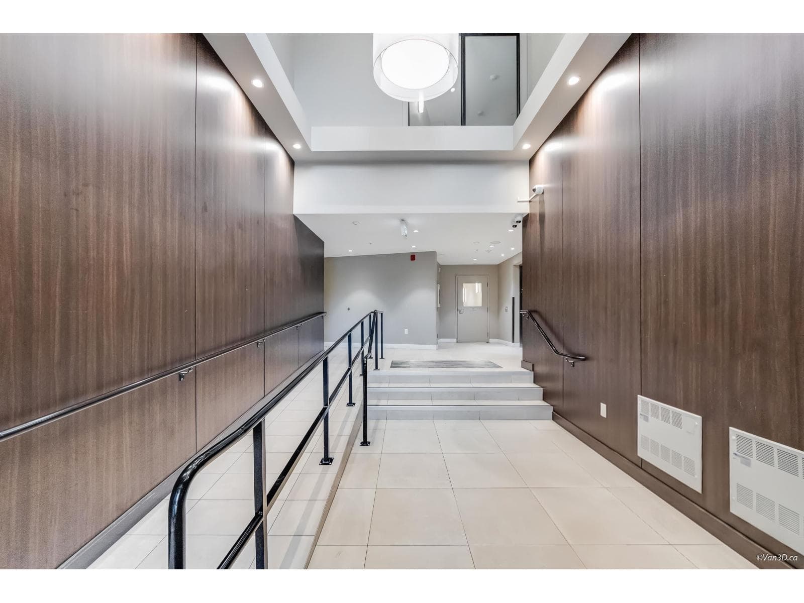 608 11077 RAVINE ROAD photo 4