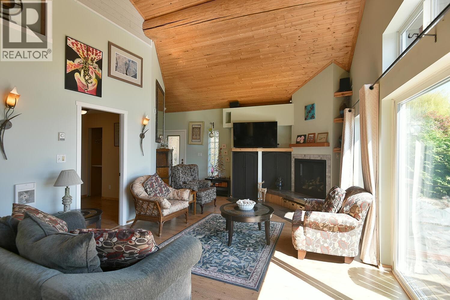 6508 LYNNWOOD COURT photo 5