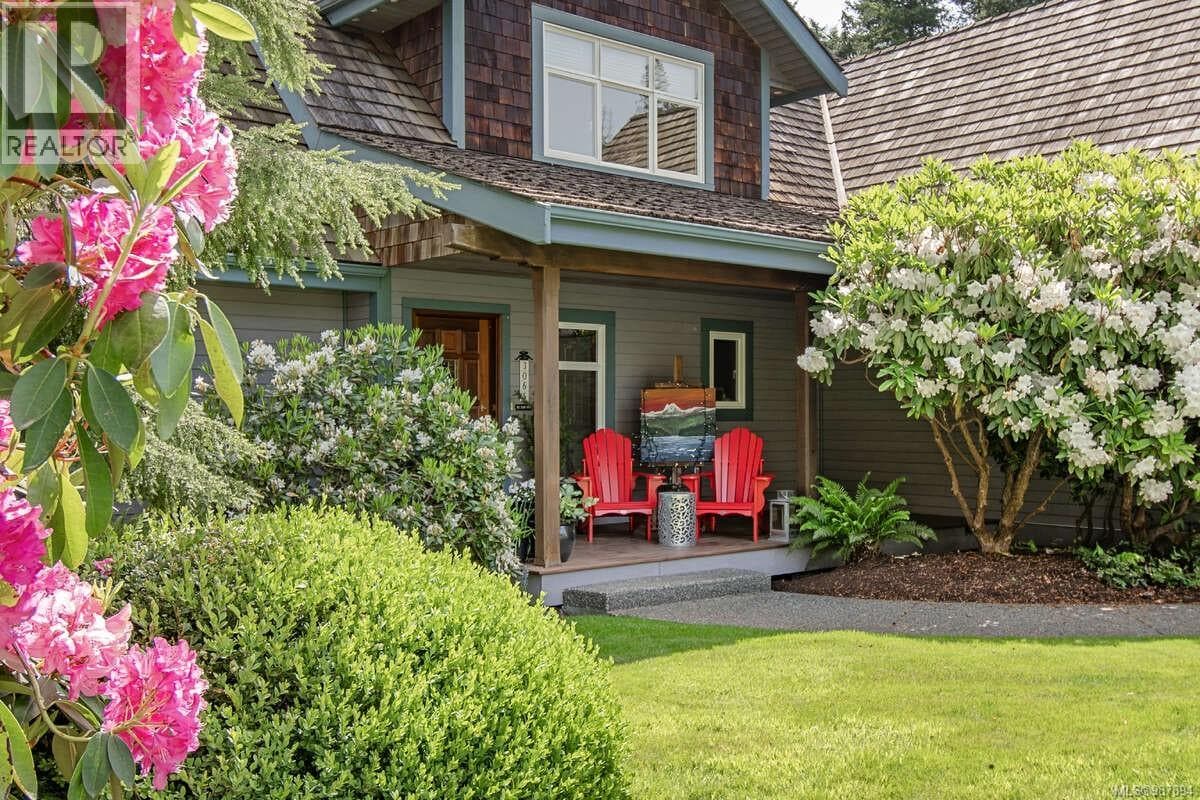 4 bed 4 bath single family at 3065 Martin Rd — $1,725,000
