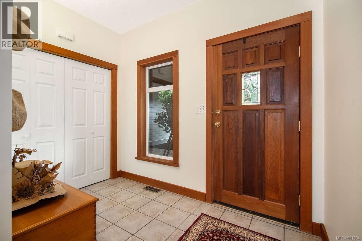 3065 Martin Rd photo 4
