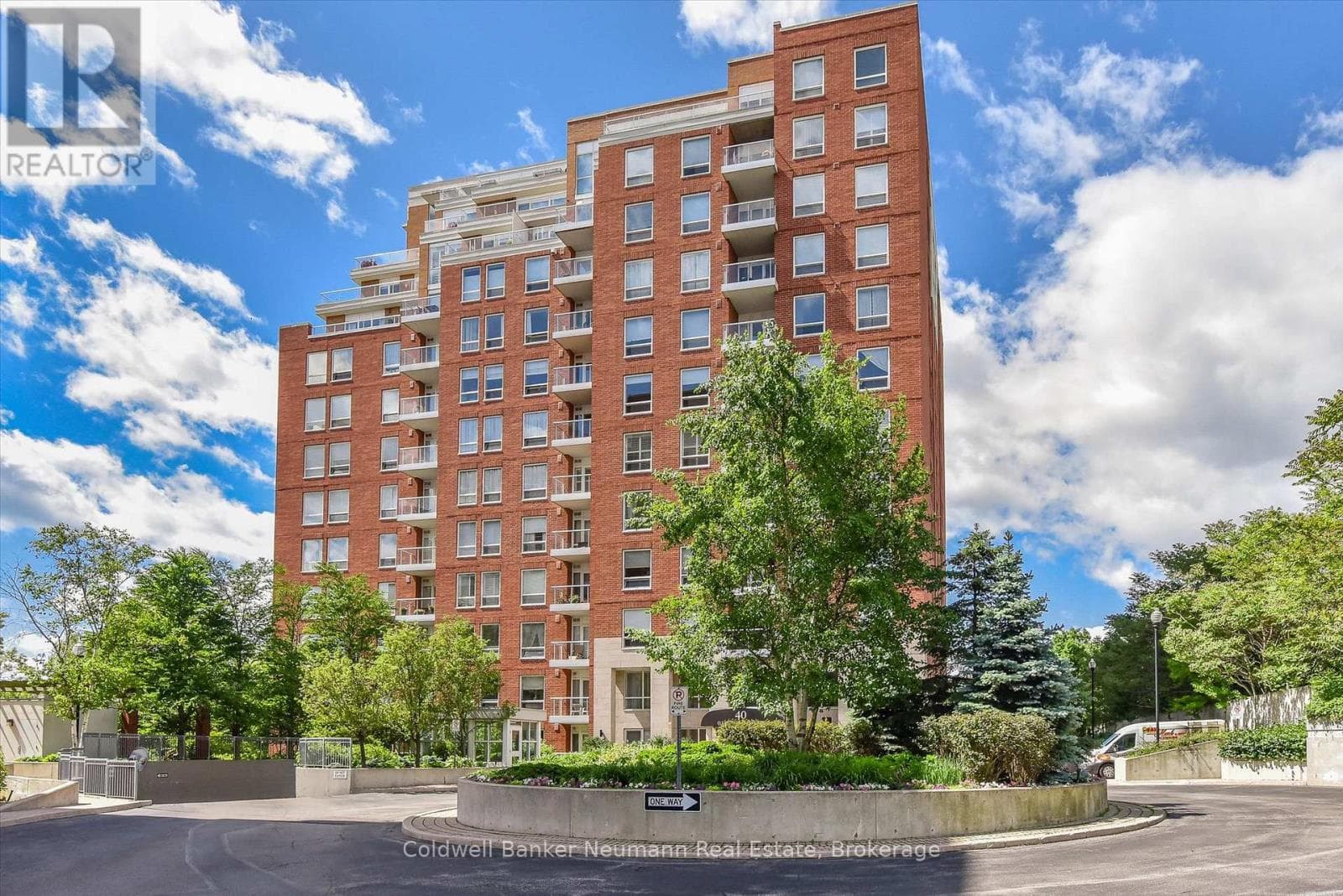 2 bed 1 bath single family at 804 - 40 OLD MILL ROAD — $559,900