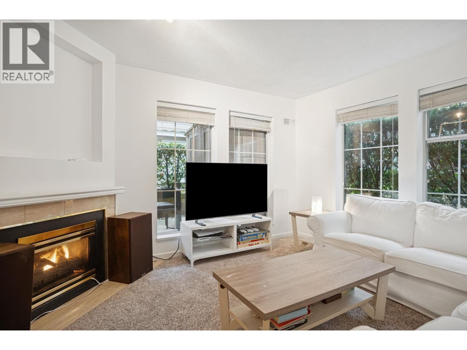 102 1199 WESTWOOD STREET photo 2