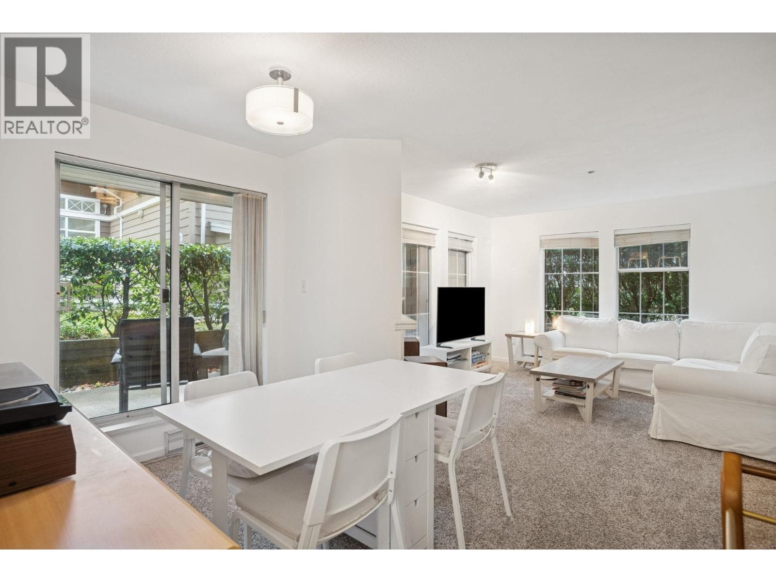102 1199 WESTWOOD STREET photo 5